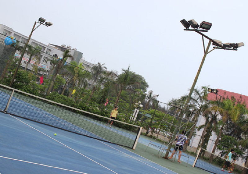 SÂN CHƠI TENNIS