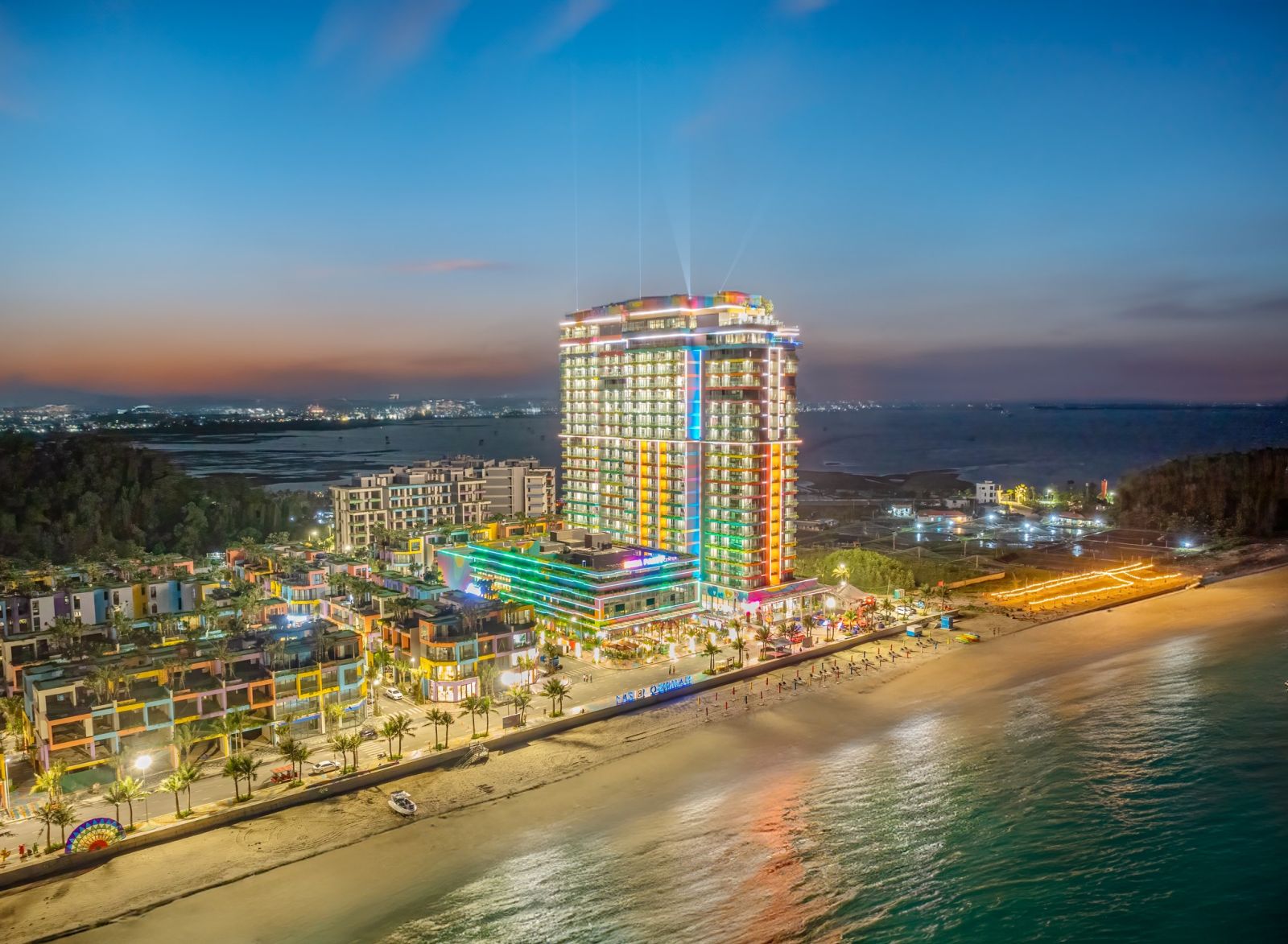 Khám Phá Top 3 Villa Flamingo Hải Tiến View Biển Đẹp Nhất 2025 – Giá Tốt, Dịch Vụ Đẳng Cấp Chính Chủ
